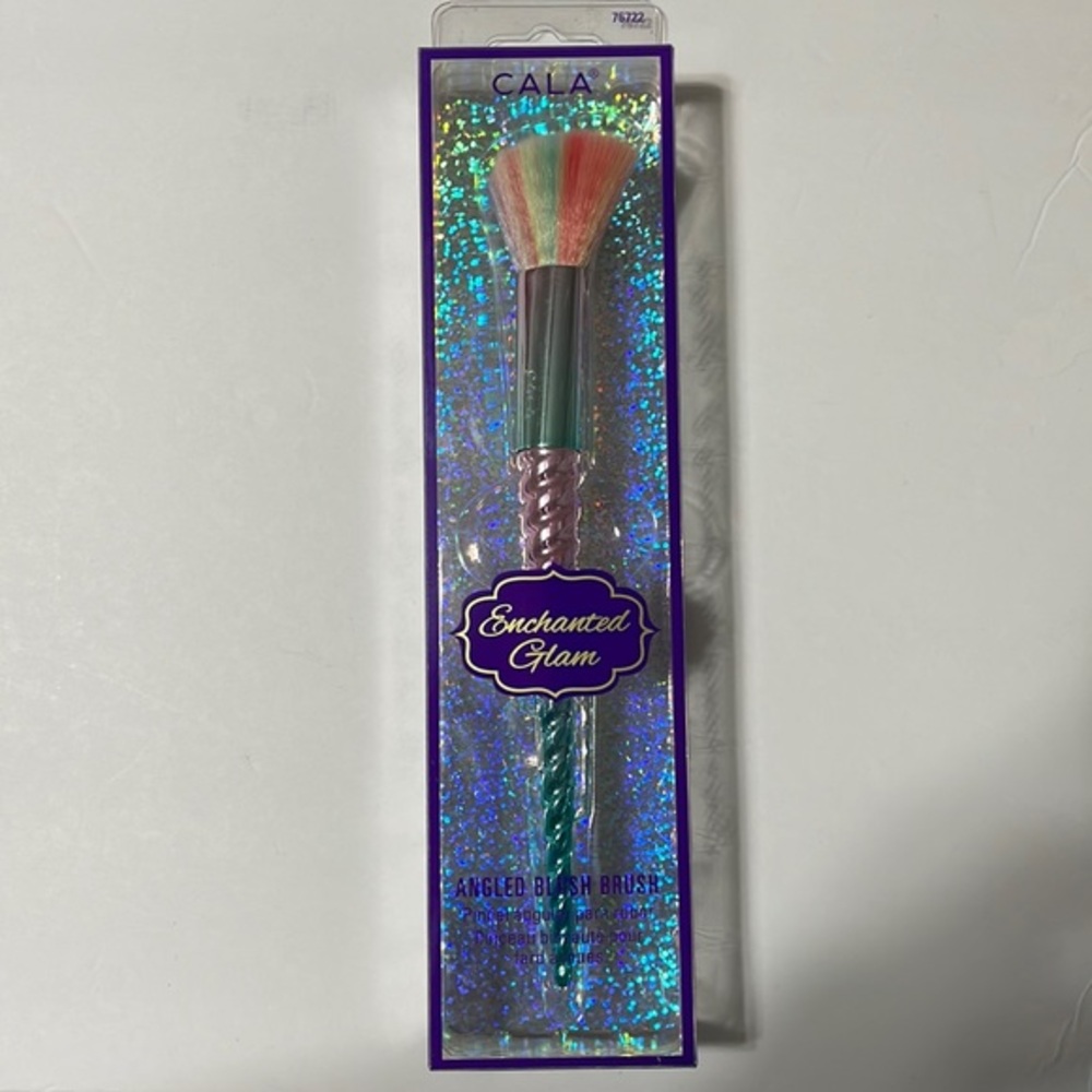 Cala Enchanted Glam Angled Rainbows Blush